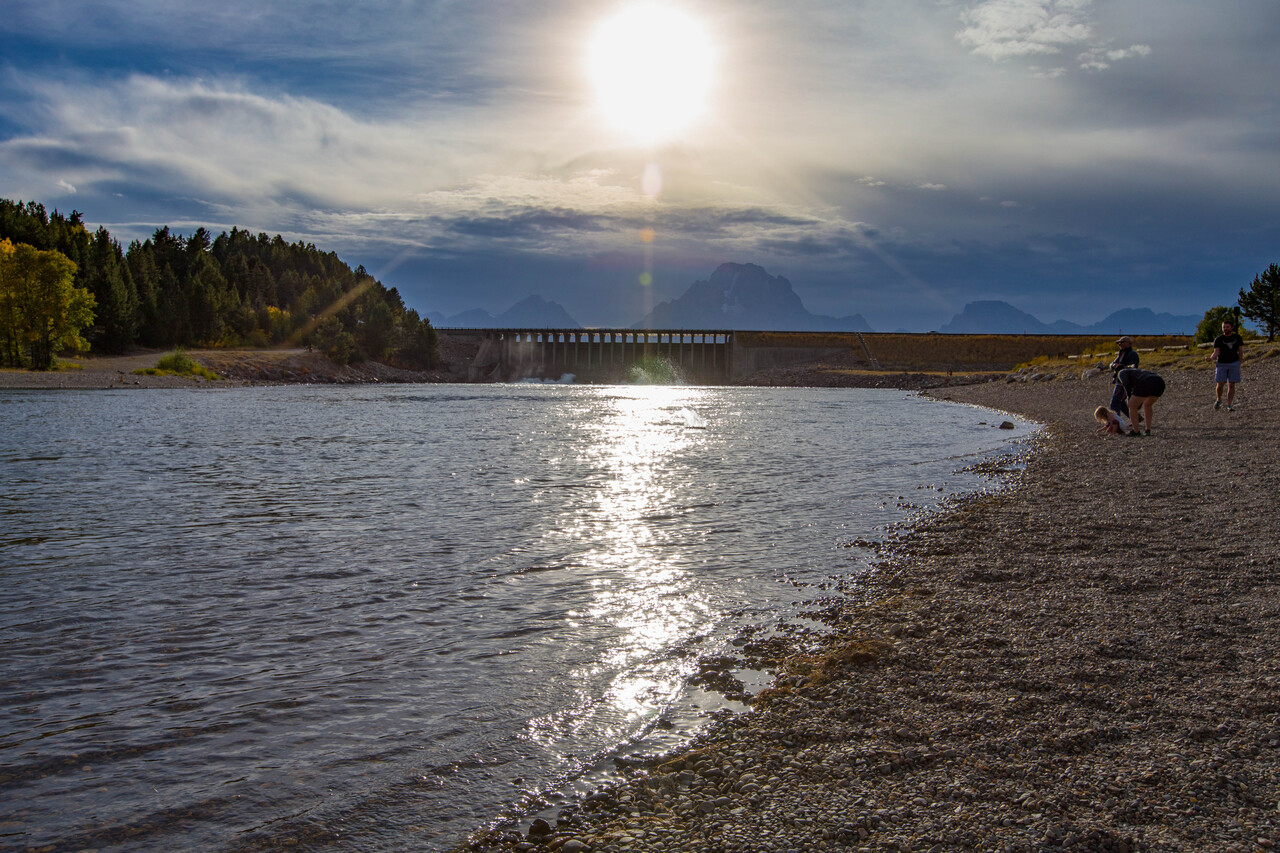  - -JACKSON LAKE DAM OVERLOOK