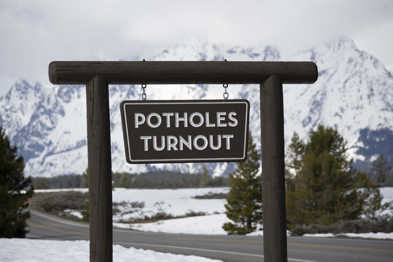 Potholes Turnout