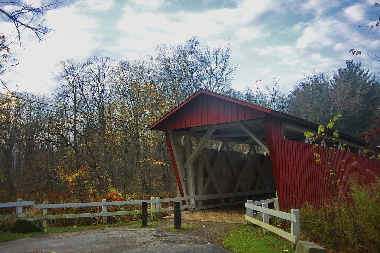 Everett Covered Bridge - Photo by Niagara66, CC BY-SA 4.0, via Wikimedia Commons